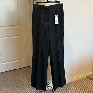NWT Gray wool high rise pants size M.